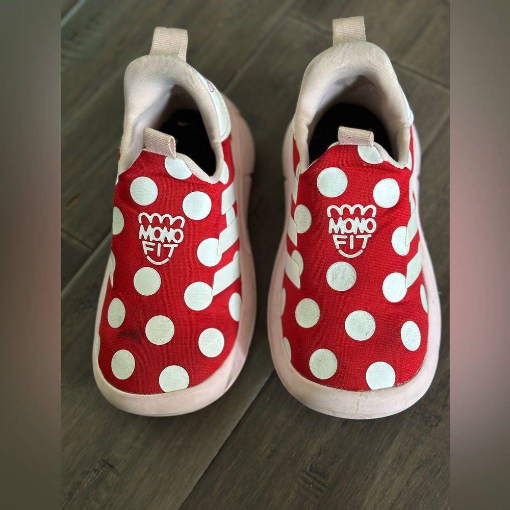 Size 10 Toddler Girl / MonoFit Sneakers / Minnie Mouse